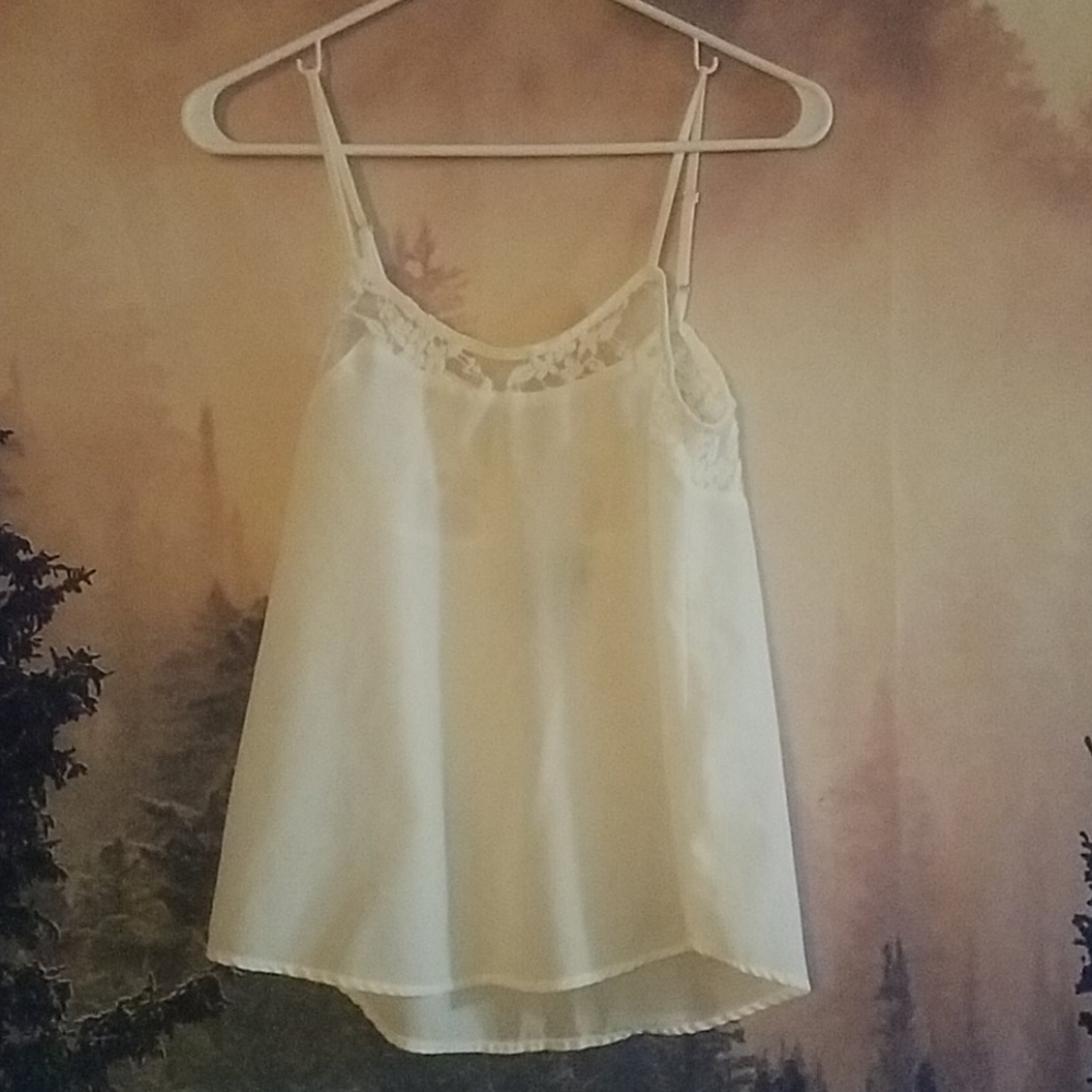 Cute lace tank top